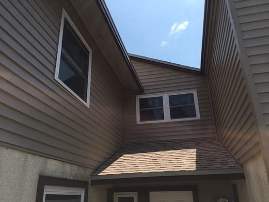 A house with a sky view of the outside.